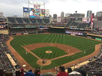 Target Field section 214
