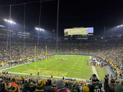 lambeau field section 135