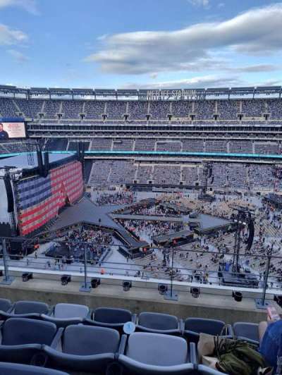 MetLife Stadium section 338