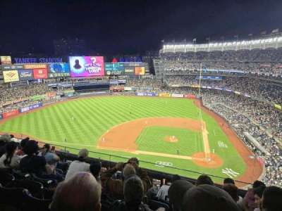 Yankee Stadium section 423
