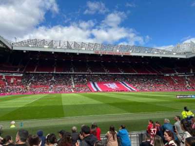 old trafford section S122