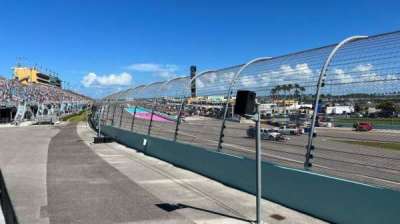 Homestead-Miami Speedway section Container Bar