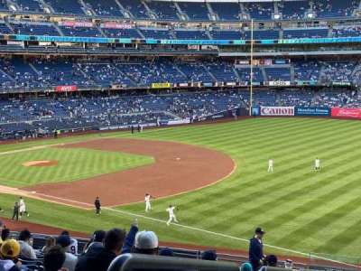 Yankee Stadium section 211
