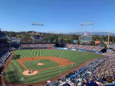 dodger stadium section 4RS
