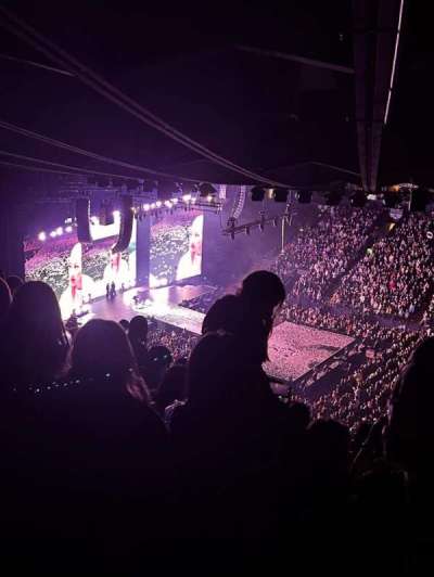 oakland arena section 214