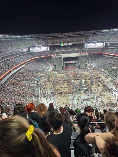 MetLife Stadium section 327