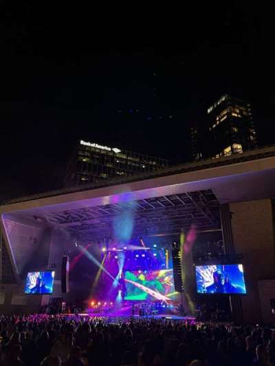 Ascend Amphitheater section box