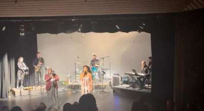 Thameside Theatre section Centre