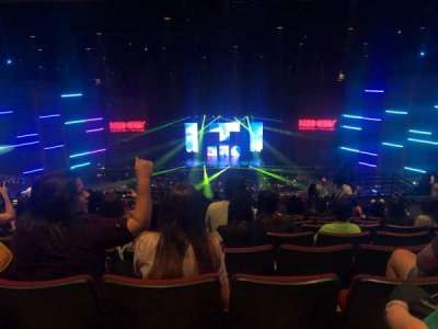 Smart Financial Centre section 305