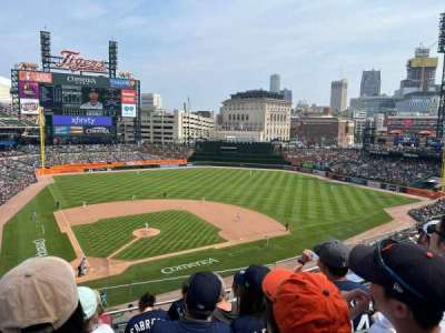 COMERICA PARK section 324