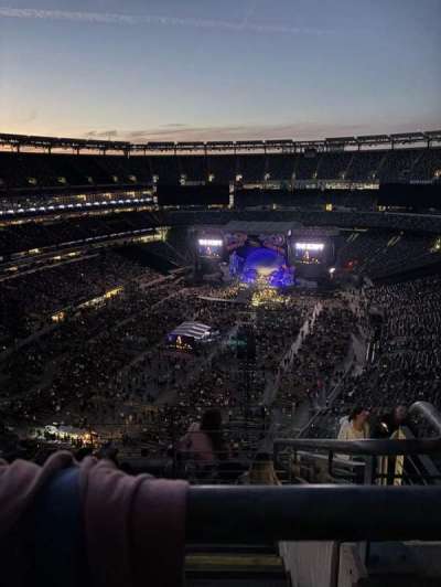 MetLife Stadium section 323