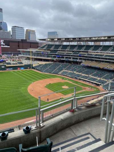 Target Field section 325
