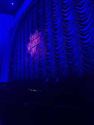 Lunt-Fontanne Theatre section Orchestra R