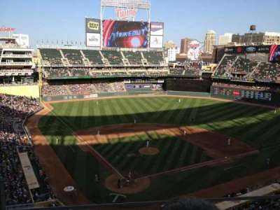 Target Field section 213