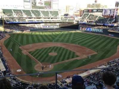 Target Field section 213