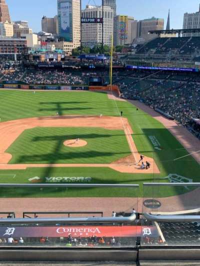COMERICA PARK section 332
