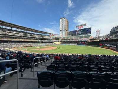 Target field section 103
