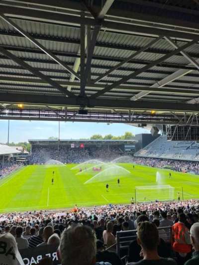 Craven Cottage section H3