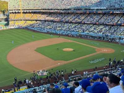 dodger stadium section 27RS