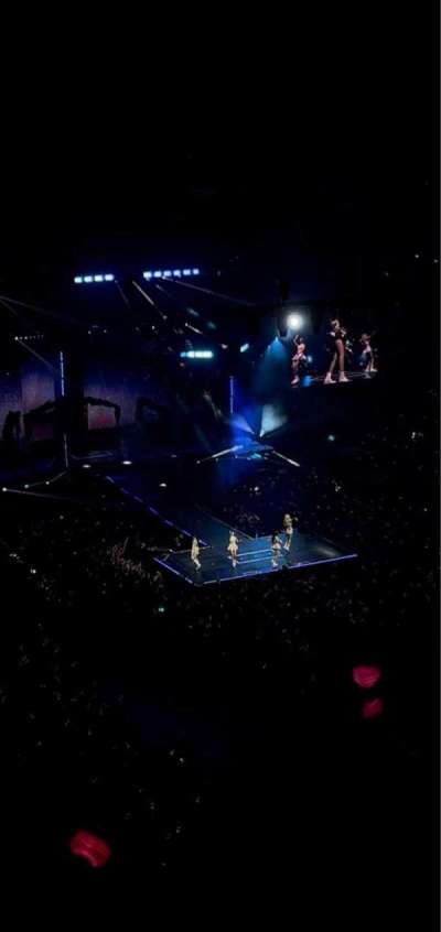 AMERICAN AIRLINES CENTER section 321