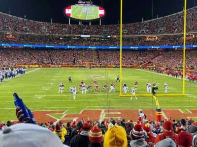 arrowhead stadium section 128
