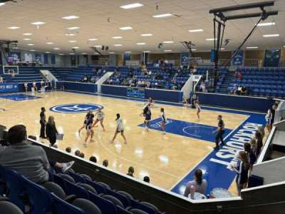 Mason-Halpin Fieldhouse