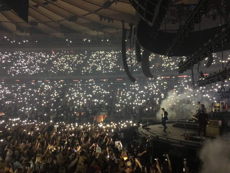 Harry Styles: Live on Tour Photo