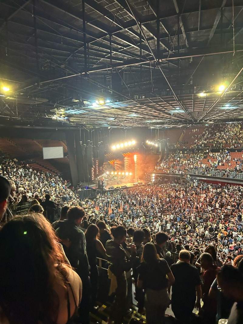 Kia Forum, section 231, page 1